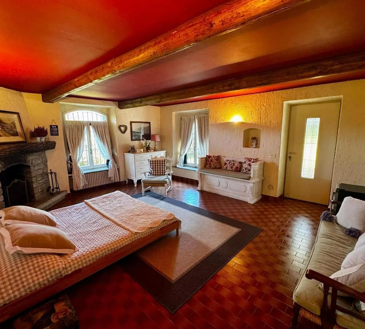 Villa Margherita Civenna 0*,